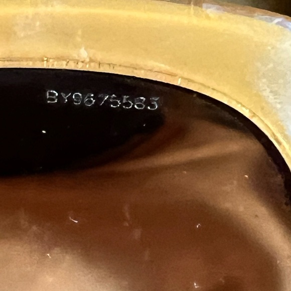 Authentic Burberry Sunglasses - Picture 9 of 14